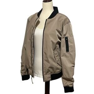 Hollister Men's Classic Bomber Jacket Water Resistant Zip Front sz M Tan Black